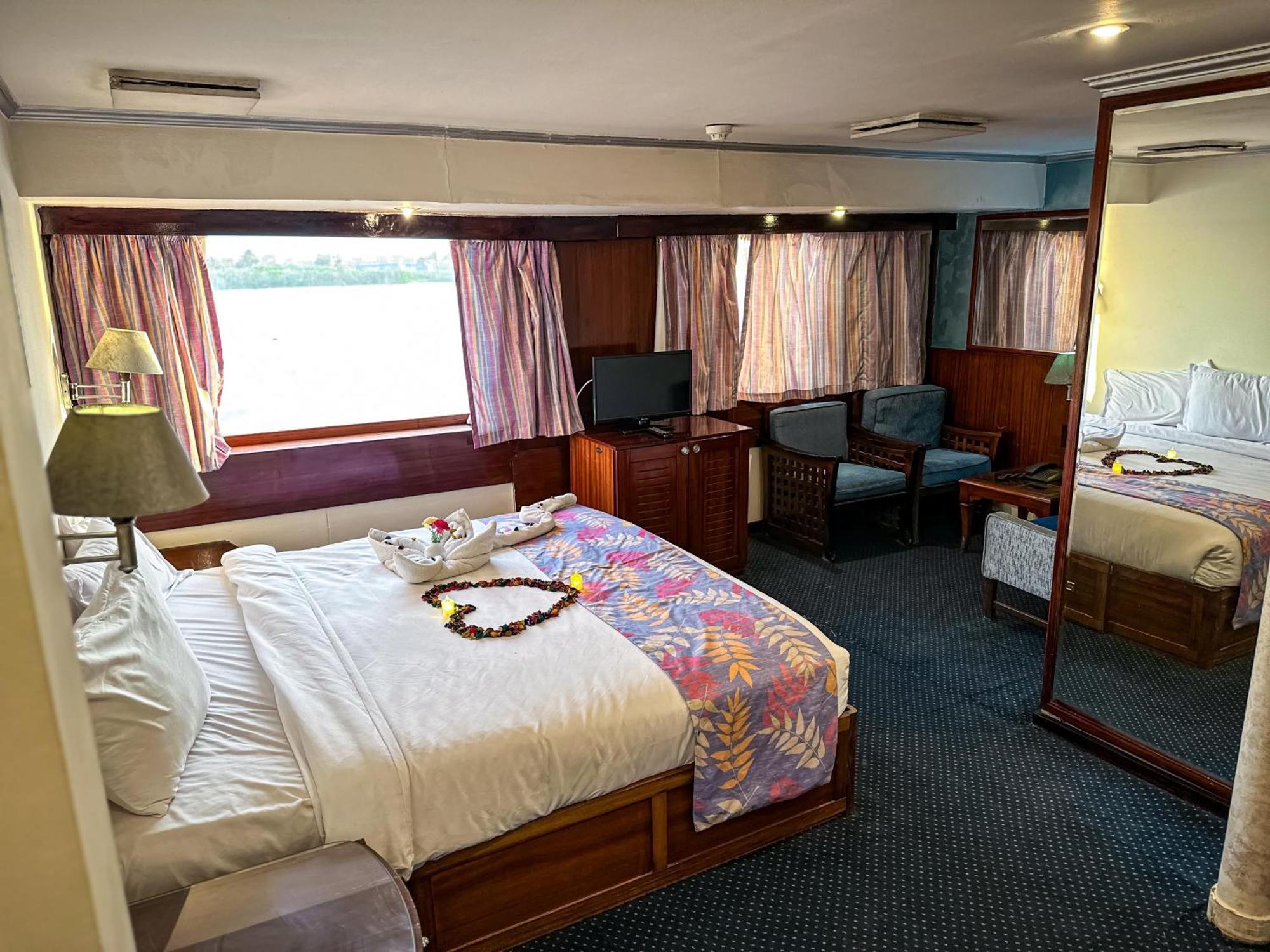 Aton Nile Cruise El Cairo